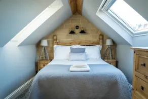 Farnley Tower Guesthouse - Room