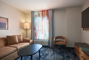 Fairfield Inn and Suites by Marriott Winchester - Room