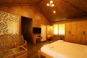 Chow Chow Valley Resorts - Room