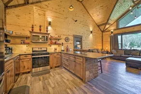 Ouachita Mtn Home: Near ATV & Hiking Trails! - Innvendig