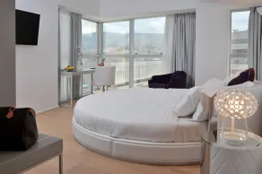 Athenaeum Grand Hotel - Chambre