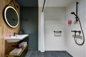 Moxy Karlsruhe - Salle de bain