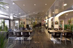 Isola Hôtel - Restaurang