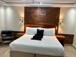 Gunhill Avenue Guesthouse - Room