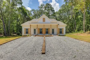 Close to Sports Complex: Modern Millbrook Duplex! - Interiør