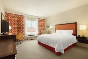 Hampton Inn St. Albans - Chambre