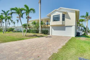 Bokeelia Island Oasis: Waterfront, Private Dock! - Interior