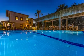 VISTA Villa - Pool