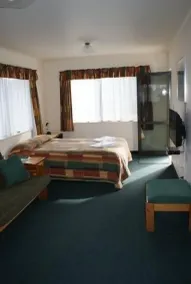 Cottage Park Motor Lodge and Conference Centre - Habitación