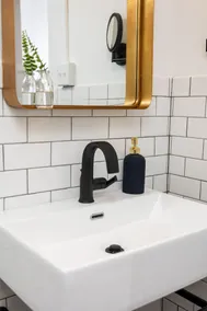 Fire Station One Boutique Hotel  - Salle de bain