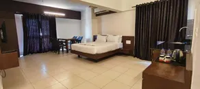 Pratham Inn by Downtown Hotels - Room