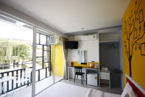 Slowlife Beach - Hostel - Room