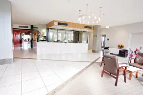 Golden Pebble Hotel - Reception