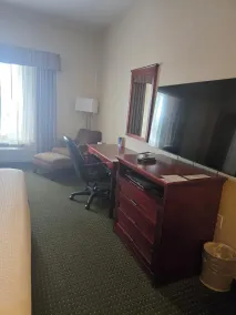 Lakeview Inns & Suites - Slave Lake - Room