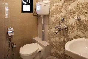 Golden Residency - Bathroom
