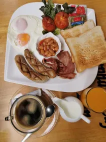 Baan Yuyen Karon Guesthouse - Restaurant