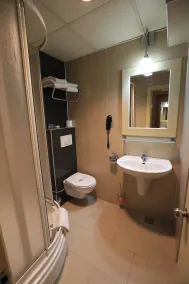 Çalı Otel - Bathroom