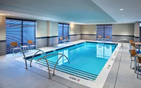 Hampton Inn by Hilton Sarnia/Point Edward - Piscine