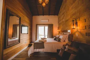 Discovery Canyon - Room