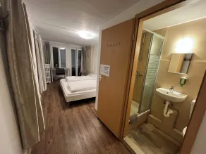 Interlaken Linda Inn Lodge - Chambre