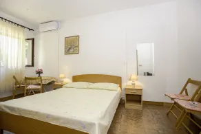 Apartments Ostoja - Zimmer