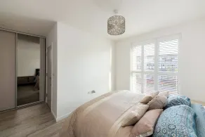 Stylish 3-Bed Townhouse with 3 Baths in Southgate - Chambre