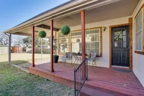 Walk to Shops: Centrally Located Fort Worth Home - Innvendig