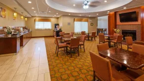 Best Western Plus Finger Lakes Inn & Suites - Restaurant