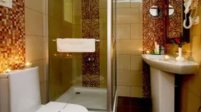 Boudl Al Shatea - Bathroom