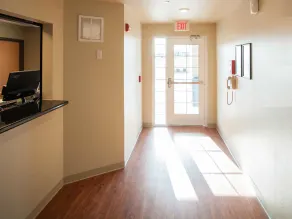WoodSpring Suites Kansas City Lenexa - Entrée intérieure