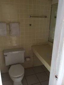 Royal Inn - Bathroom