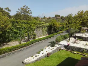 B&B BOUTIQUE DI CHARME "ETNA-RELAX-NATURA" - Ausblick vom Zimmer