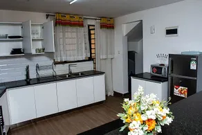 Riverside Duplex - Rom
