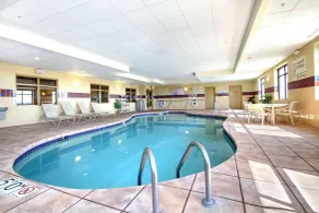 Hampton Inn & Suites West Bend - Piscine