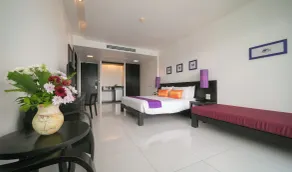 The Old Phuket - Karon Beach Resort - Chambre