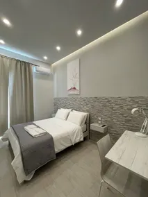 Naptown Rooms - Room