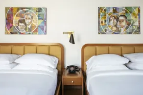 Dew Drop Inn Hotel & Lounge - Room