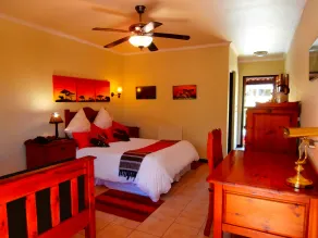 African Footprints Lodge - Room