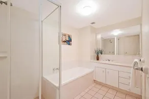Champelli Palms Apartments - Badrum
