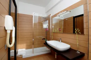EH Suites Rome Airport Euro House Hotels - Salle de bain