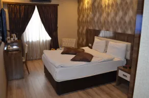 Otel Le Grand - Room
