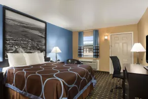 Super 8 by Wyndham Henryetta - Rom