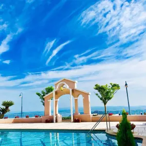 Yumihari-no-Oka Hotel - Piscine