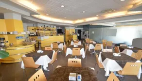 Dama Hotel - Restaurant