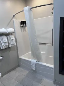 Hamburg Inn & Suites - Salle de bain