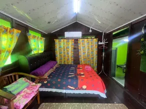 Capital O 91206 Homestay Pelangi Ban Pecah. (muslim Only) - Room