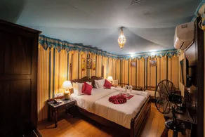Theharav Resort - Chambre