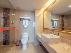 Vienna Hotel Guangzhou Panyu Shiqiao Center Branch - Bathroom