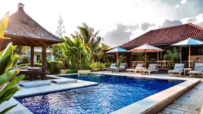 Uluwatu Jungle Villa - Pool