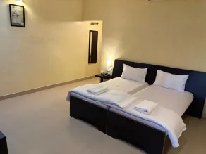 Elim Resorts - Rum